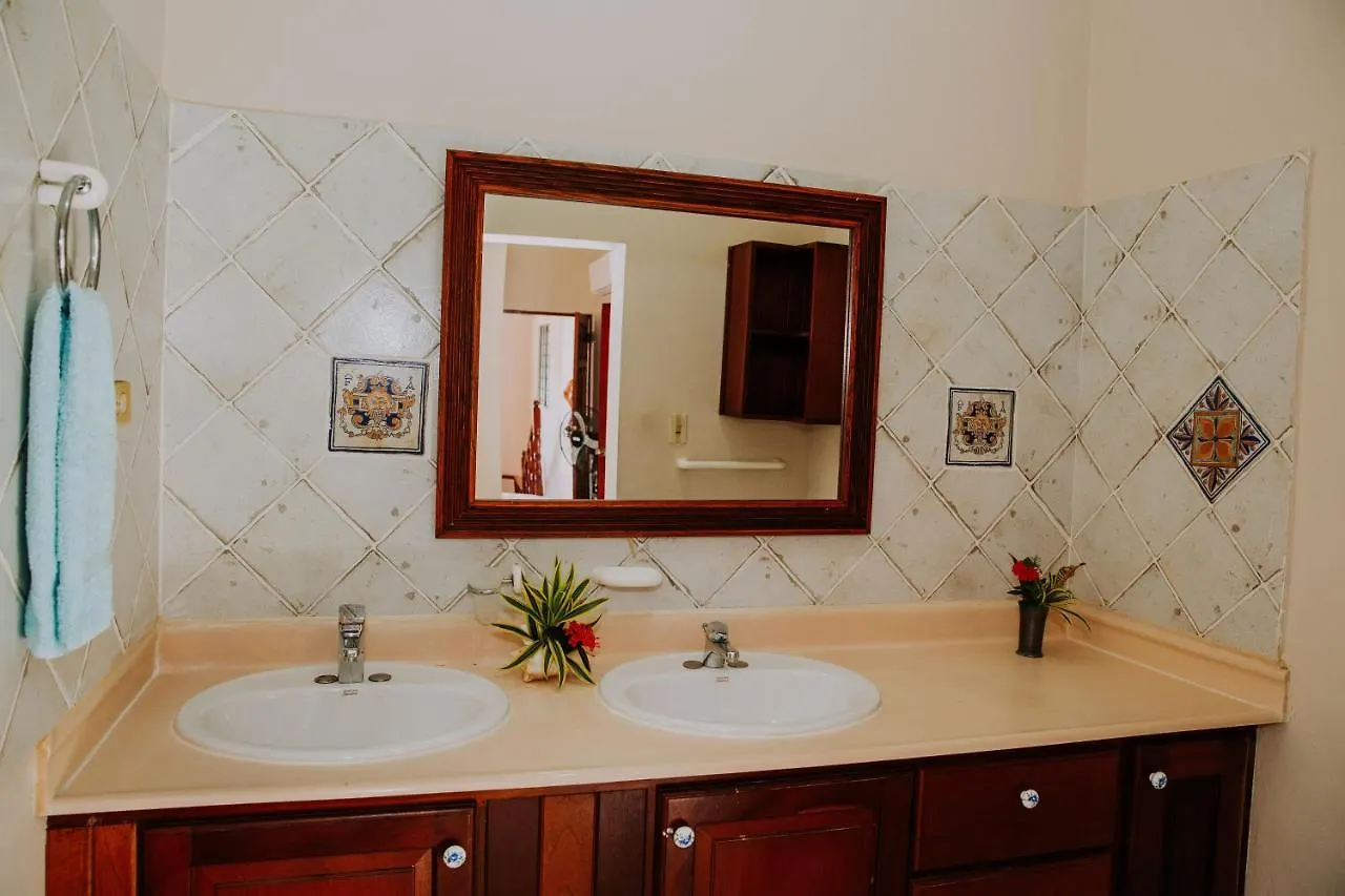 Villa Leonardo Wellness Punta Cana 0*,